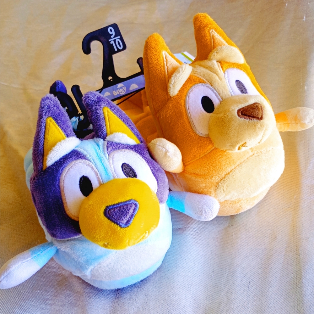 Disney Bluey Children's Unisex Character Slippers Sz 9/10 NWT